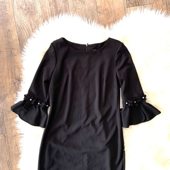 I LE NEW YORK Pearls Beaded Bell Sleeve Dress 8 - Picture 3 of 11